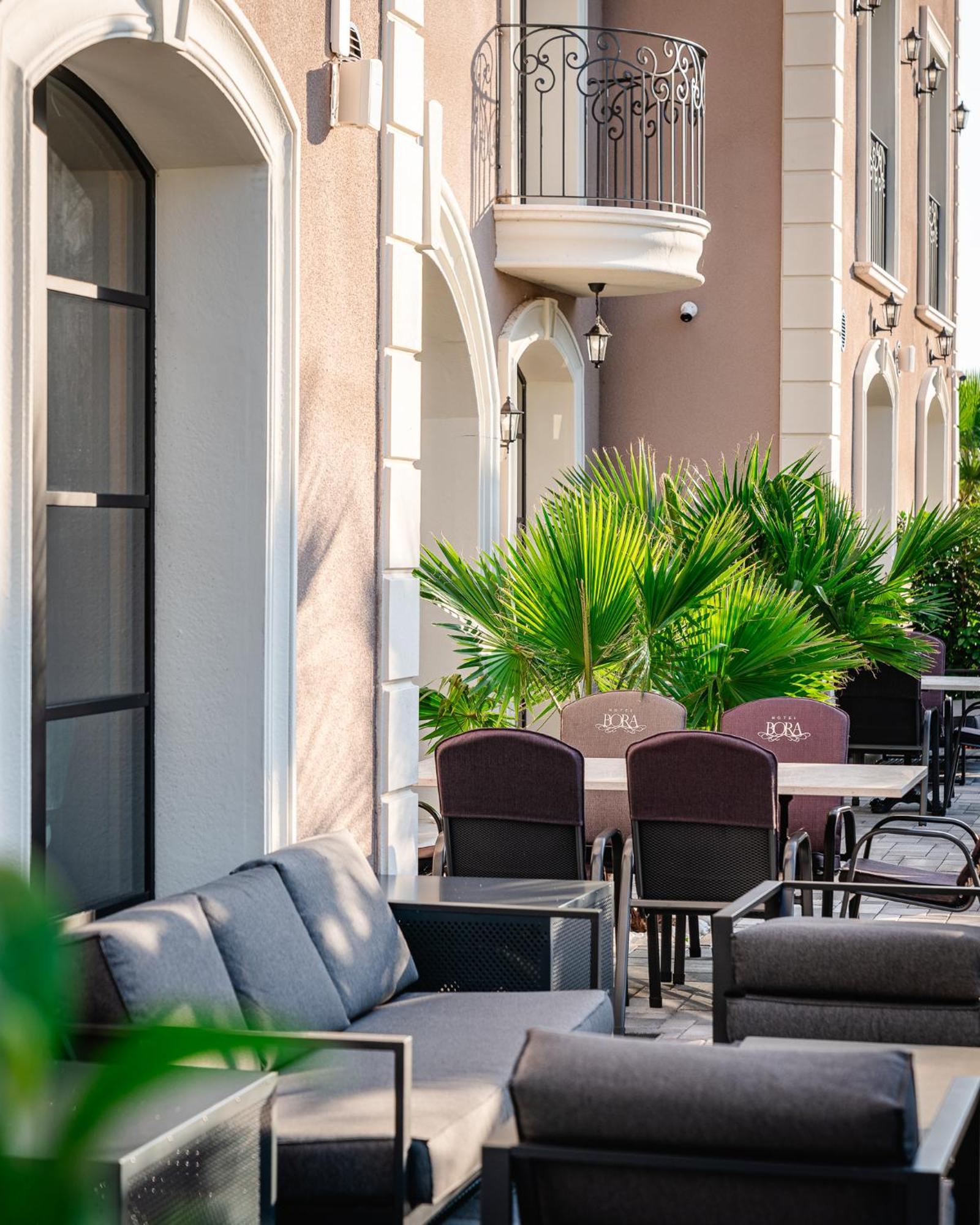 Boutique Hotel Bora & Villas Garamm Pakostane Bagian luar foto